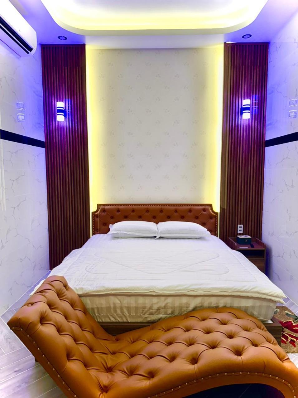 Bao Ngoc Hotel Cao Lanh Exteriör bild